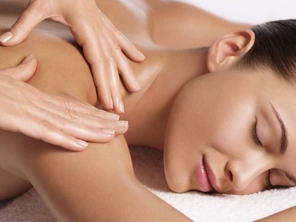 woman having a Swedish Massage